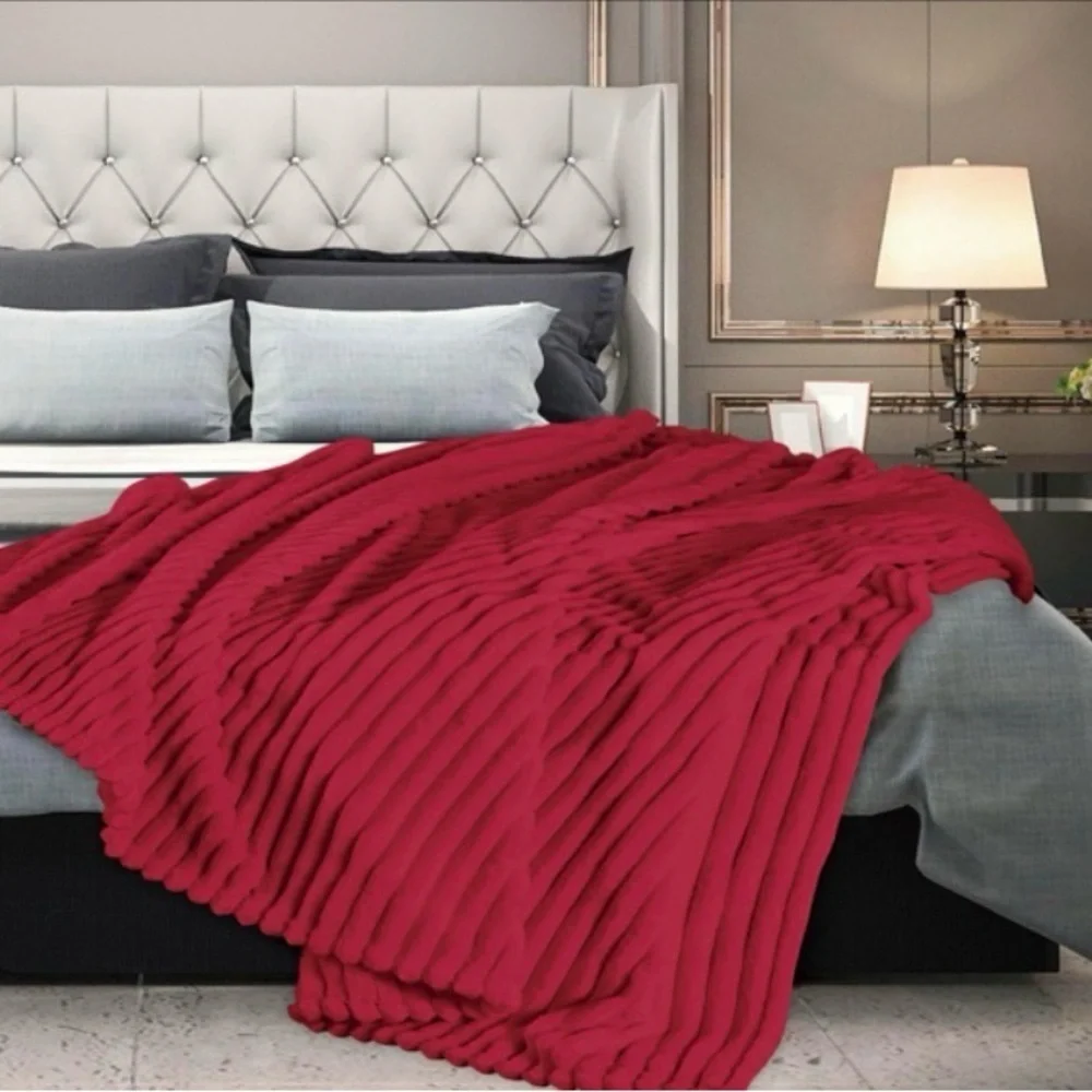 Elegant Tan Ribbed Premium Throw Blanket